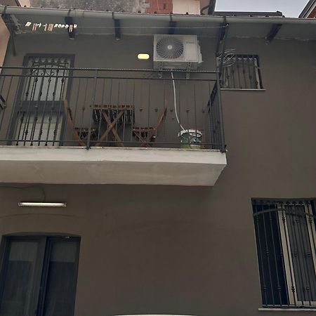 Valenti House Apartment คาตาเนีย ภายนอก รูปภาพ